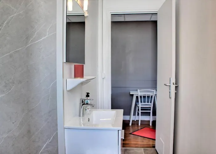 Ocean, Maison 3 Руаян