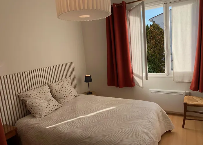 Ocean, Maison 3 * Руаян